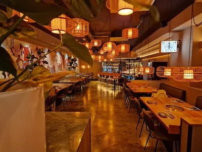 AH-UN Japonès BBQ i Sushi | Barcelona - Japanese in Barcelona