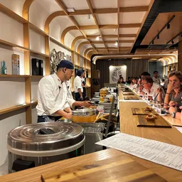 Akiro Hand Roll Bar - Japanese