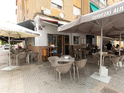 Alaska Tavern - Seafood in Malaga