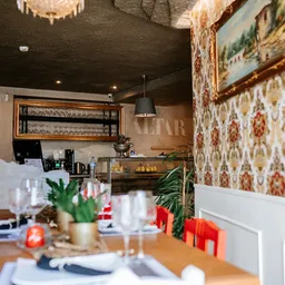 Altar - Restaurant