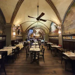 Antico Ristorante Paoli 1827 - Restaurant