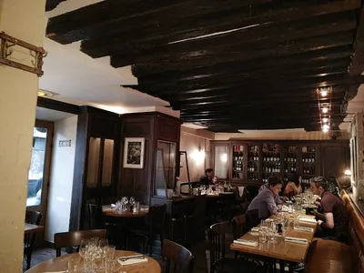 Au Bougnat - French in Paris