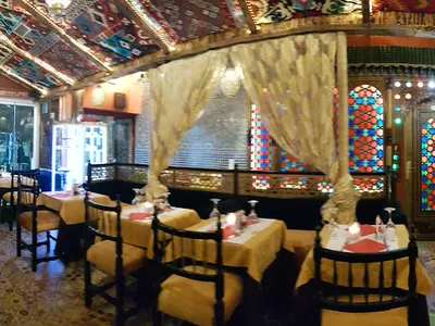 Bab mansour - Middle Eastern in Granada