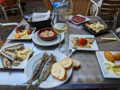 Bar La Cantina - Tapas in Seville
