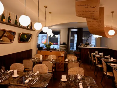 Bistro des Poèmes - French in Paris