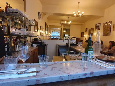 Bistrot Des Tournelles - Française in Paris