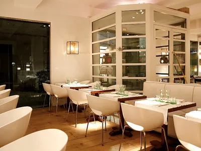 Blanc - Restaurant in Girona