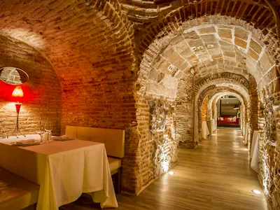 Bodega de los Secretos - Mediterranean in Madrid