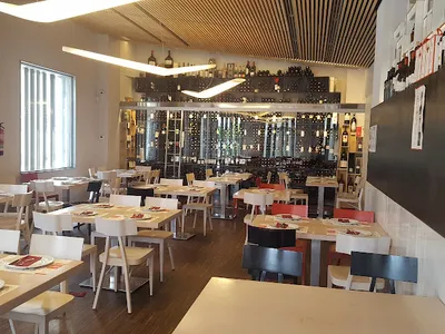 Bodeguilla de Santa Marta - Restaurant in Santiago de Compostela