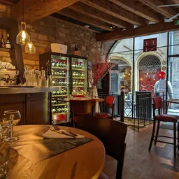 Bouchon Rouge - Restaurant