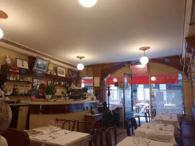 Café du Jura - Bouchon Lyonnais - French in Lyon