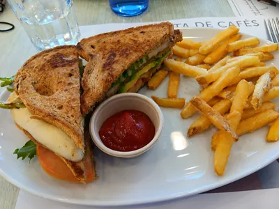 Cafetería El Corte Inglés - Café & Brunch in Pamplona