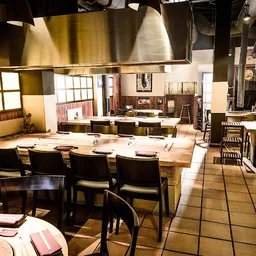 Carlota Akaneya - Japanese