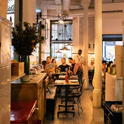 Casa Lolea - Spanish