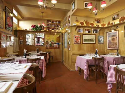 Daniel et Denise Créqui - Bouchon Lyonnais - French in Lyon