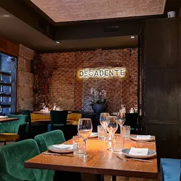 Decadente - European
