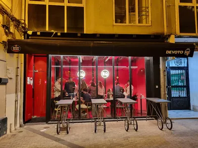 Devoto Hamburguesas - American in A Coruna