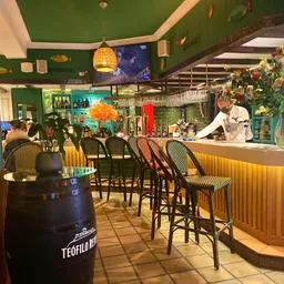 Dudua Palacio - Restaurante de cocina mediterránea en el centro de Madrid - Mediterranean