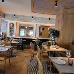 El Castizo de Serrano - Spanish