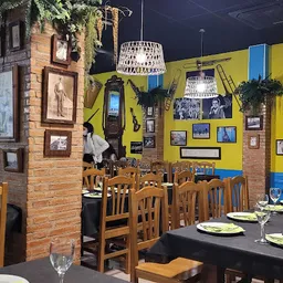 El Paladar Restaurant - Restaurant