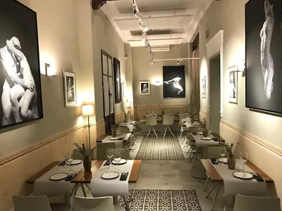 El Pasaje Santa María la Blanca - Mediterranean in Seville