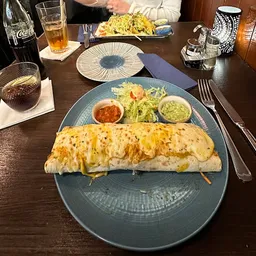 El Paso Cantina Mexicana y Cocktail Bar - Mexican