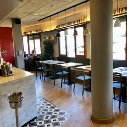 El Racó Girona. Pizzeria Mediterrània - Italian