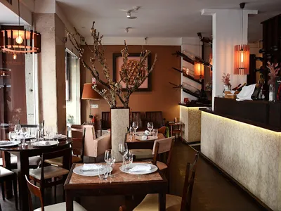 Em Alta Na Baixa - Portuguese in Lisbon