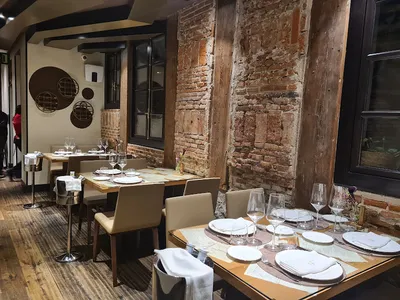 Ferretería Restaurante - Spanish in Madrid
