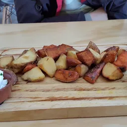 Gloria Hoyos - American