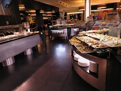 Gran Buffet Libre Girona G.B.L - Restaurant in Girona