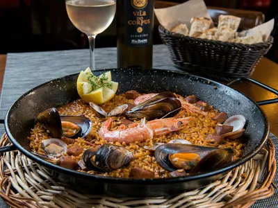 Güell Tapas Restaurant - Tapas in Barcelona