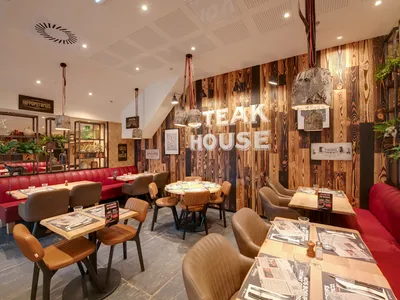 Hippopotamus - French in Lyon