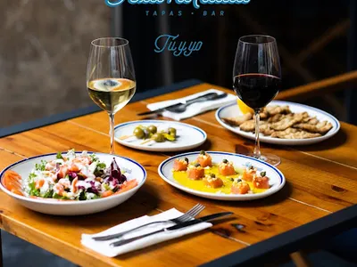 Islamorada - Tapas Restaurant Sevilla - Tapas in Seville