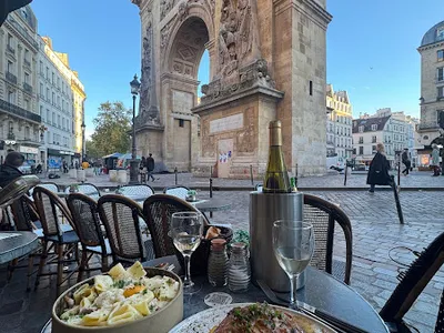 L'Amour Vache - French in Paris
