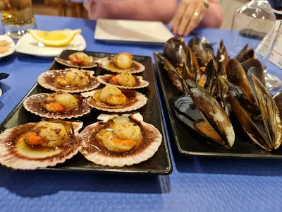 La Batea Mejillonerías - Fruits de Mer in Bilbao