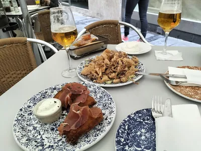 La bodeguilla Mahou - Restaurant in Córdoba