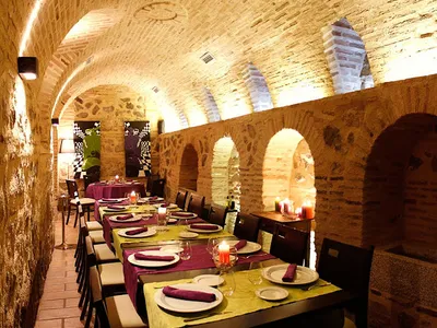 La Cave - Restaurant in Toledo