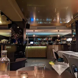 La Madame - European