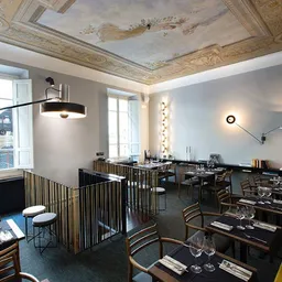 La Petite - Restaurant