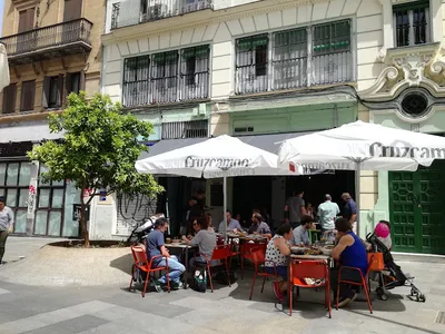 LaSanta, cocina tradicional - Grill in Seville