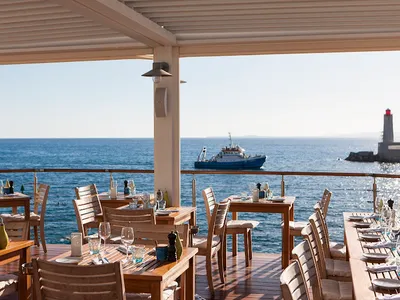 Le Plongeoir - French in Nice