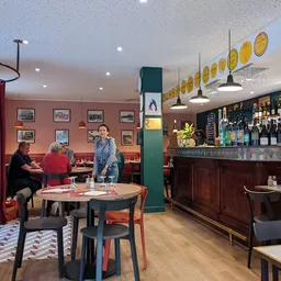 LE VAL D'ISÈRE - Bouchon lyonnais - French