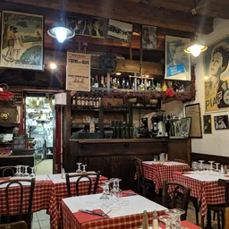 Le Vieux Lyon - French