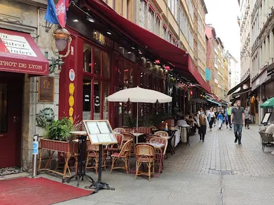 Le Winch - French in Lyon