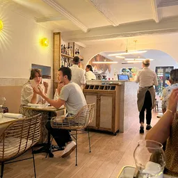 Les Agitateurs - restaurant gastronomique - French