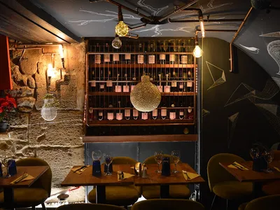 Les Baux de Paris - Restaurant in Paris