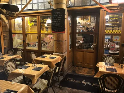Les Ventres Jaunes - French in Lyon