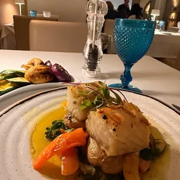 Lisboa à Noite - Portuguese