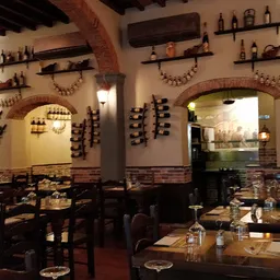 LiVio Pizzeria - Italian